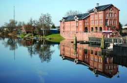 Zollhaus und Hafen von Norden