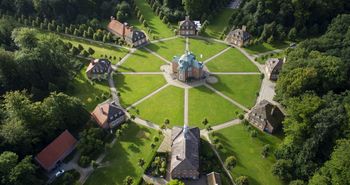 Luftaufnahme der barocken Jagdsternanlage, Schloss Clemenswerth in Sögel