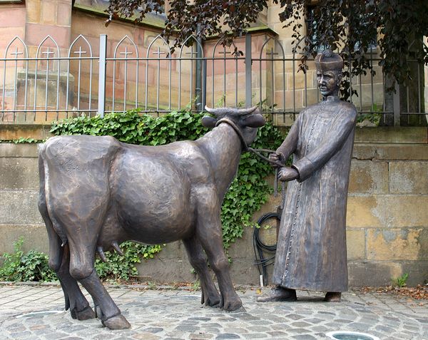 Pastor sine Koh – Denkmal in Emsbüren 