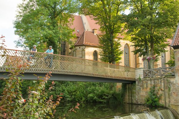 Telgte – Radfahrer auf Brücke 